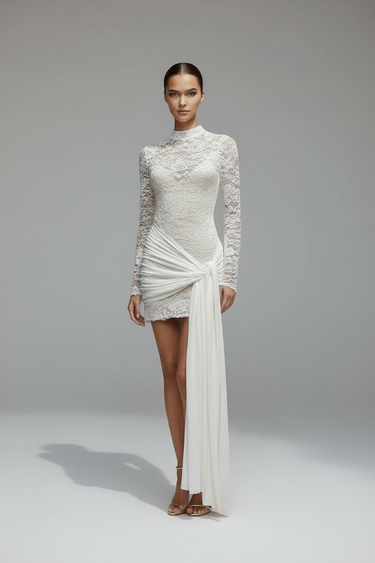 Şifon Detaylı Mini Dantel Elbise